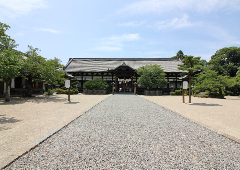 誉田八幡宮について│大阪府羽曳野市の譽田八幡宮│應神天皇宗廟 【公式】誉田八幡宮 |安産・厄除け守護神│応神天皇宗廟